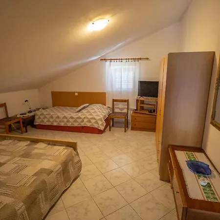 Fredi Apartment Mali Losinj Exterior photo