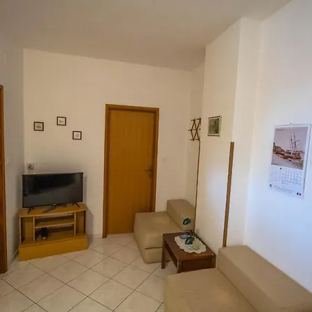 Fredi Apartment Mali Losinj Exterior photo