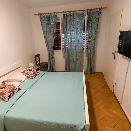 Fredi Apartment Mali Losinj Exterior photo