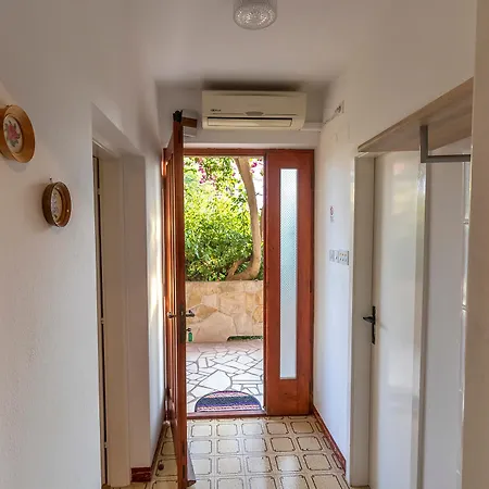 Fredi Apartment Mali Losinj Exterior photo