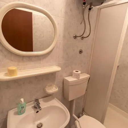 Fredi Apartment Mali Losinj Exterior photo
