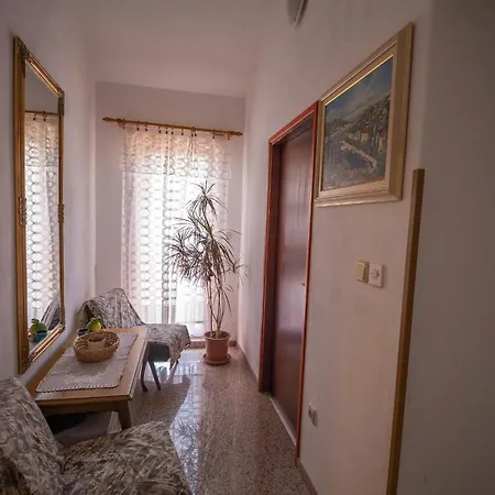 Fredi Apartment Mali Losinj Exterior photo